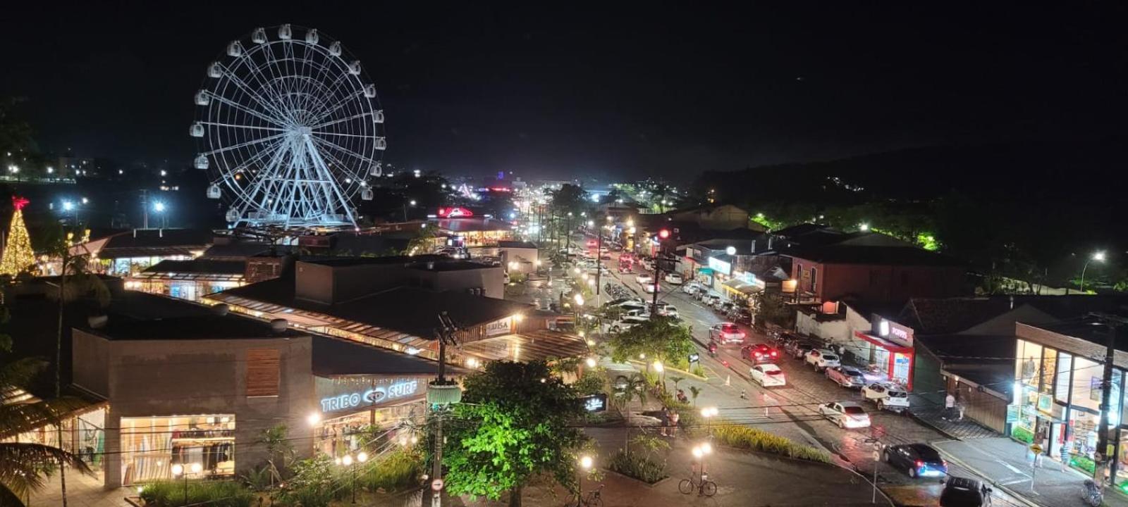 Agito E Sossego Na Rua Mais Charmosa De Ubatuba Pelo Google ภายนอก รูปภาพ